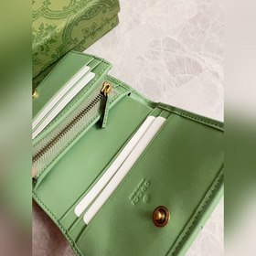 Новый цвет Gucci «авокадо» — качество, как в магазине, фотография