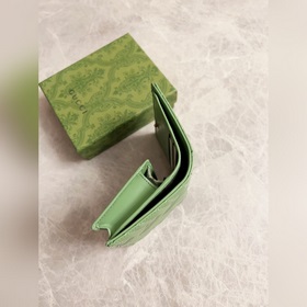 Новый цвет Gucci «авокадо» — качество, как в магазине, фотография