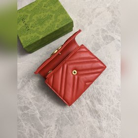 Официальный сайт GUCCI ~ Кожаный кошелек с двойным G из металла ц