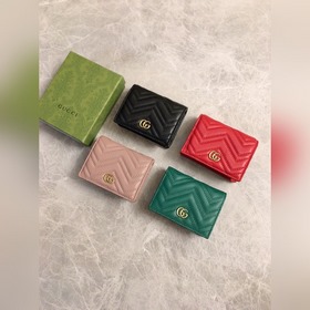Новейшая модель GUCCI – GG Marmont Карточка-держатель из натураль