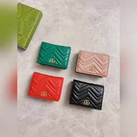 Новейшая модель GUCCI – GG Marmont Карточка-держатель из натураль