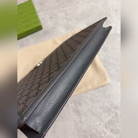 Новейшая сумка из серии Ophidia от Gucci, модели серии Ophidia от