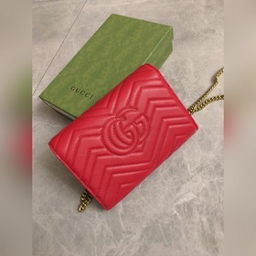 Оригинальная продукция GUCCI! Мини-сумка GG Marmont с цепочкой им
