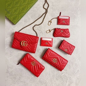 Оригинальная продукция GUCCI! Мини-сумка GG Marmont с цепочкой им