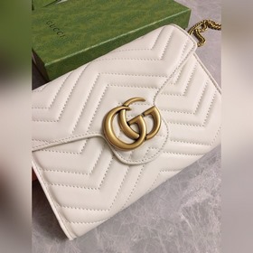 Оригинальная продукция GUCCI! Мини-сумка GG Marmont с цепочкой им
