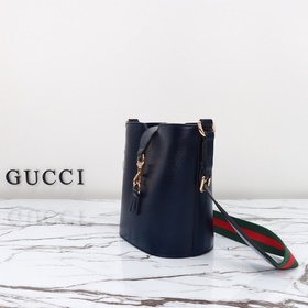 Новая модель Gucci, качество как в фирменном магазине, фотография