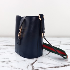 Новая модель Gucci, качество как в фирменном магазине, фотография