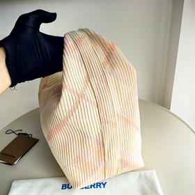 Мягкая сумка с жестким каркасом, изготовленная из итальянского тр