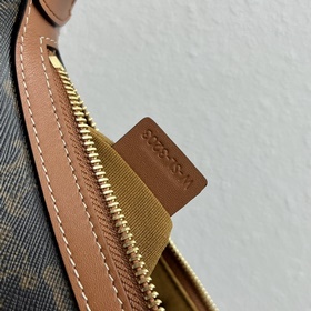 Новинка от CELINE, модель HELOISE HOBO, подмышечная сумка, обязат