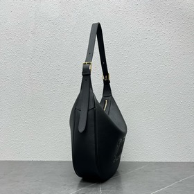 Подлинный продукт Новинка от CELINE – новая сумка HELOISE HOBO п