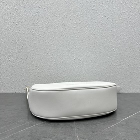 Подлинный продукт Новинка от CELINE – новая сумка HELOISE HOBO п