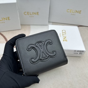 TRIOMPHE CUIR Компактный кошелек на молнии. Гладкая телячья кожа,