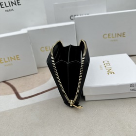 TRIOMPHE CUIR Компактный кошелек на молнии. Гладкая телячья кожа,