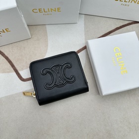 TRIOMPHE CUIR Компактный кошелек на молнии. Гладкая телячья кожа,