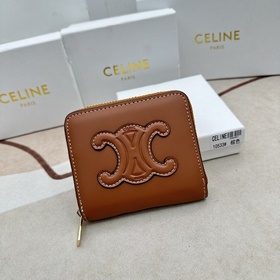 TRIOMPHE CUIR Компактный кошелек на молнии. Гладкая телячья кожа,