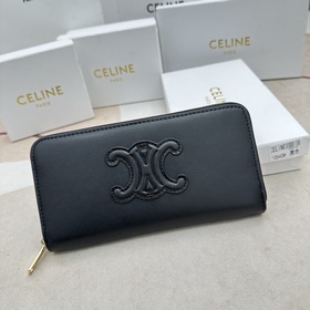 TRIOMPHE CUIR Большой кошелек на молнии, из гладкой телячьей кожи