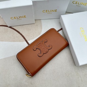 TRIOMPHE CUIR Большой кошелек на молнии, из гладкой телячьей кожи