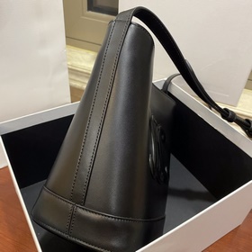 Подлинная модель CELINE 2025 весна-лето, новая модель CUIR, с объ