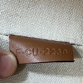 Новые товары в ассортименте Новые модели Celine осень-зима 2025 