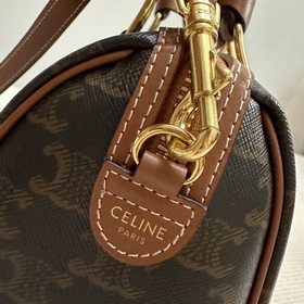 Подлинный продукт Новинка CELINE Кожаная сумка-бостон с небольши