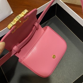 Подлинный CELINE2025 Новинка mini (сумка для наушников) В этом го