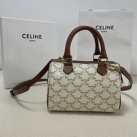 Подлинный товар CELINE Маленькая сумка из кожи с логотипом TRIOM