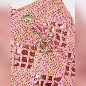 CHANEL COCO BEACH BAG Ажурный дизайн и плетение из рафии Размеры：