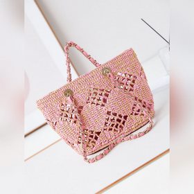 CHANEL COCO BEACH BAG Ажурный дизайн и плетение из рафии Размеры：