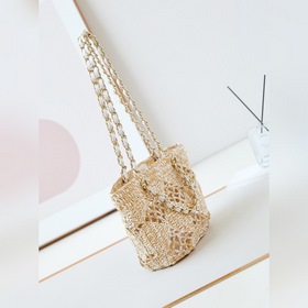 CHANEL COCO BEACH BAG Ажурный дизайн и плетение из рафии Размеры：