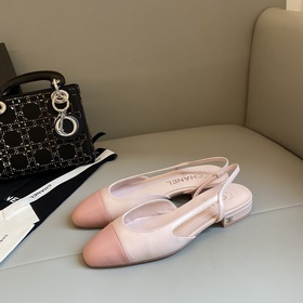 【Chanel】 Новая серия туфель с открытым пяткой от Chanel!  Кажда