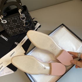 【Chanel】 Новая серия туфель с открытым пяткой от Chanel!  Кажда