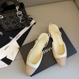 【Chanel】 Новая серия туфель с открытым пяткой от Chanel!  Кажда