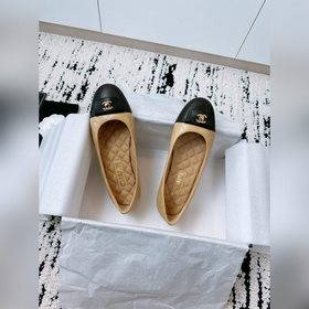 Новинка от Top Brand： туфли-лодочки с контрастной отделкой Балетк