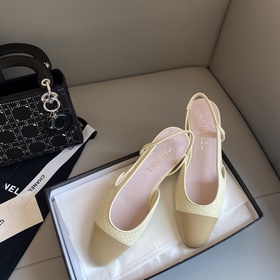 【Chanel】 Новая серия туфель с открытой пяткой от Chanel!  Кажда