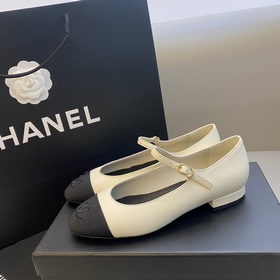 【Chanel】 Новинка осень-зима 2023 от Chanel — туфли с круглым носк