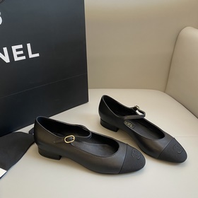 【Chanel】 Новинка осень-зима 2023 от Chanel — туфли с круглым носк