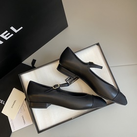 【Chanel】 Новинка осень-зима 2023 от Chanel — туфли с круглым носк