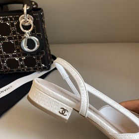 【Chanel】 Новая серия туфель с открытой пяткой от Chanel!  Кажда