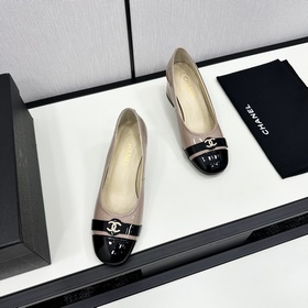 Официальный сайт Chanel синхронизирован с последней версией CHANE