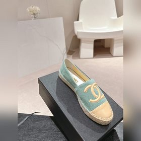 CHANEL маленькие туфли-тапочки с подошвой из пеньковой веревки. В