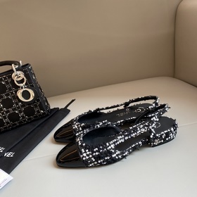 【Chanel】 Новая серия туфель с открытой пяткой от Chanel!  Кажда