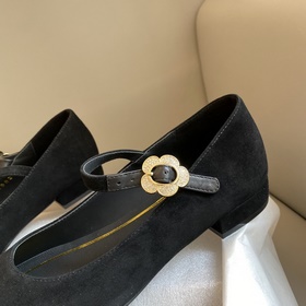 【Chanel】 Новые туфли Chanel Mary Jane с цветочным узором! Гаранти