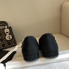 【Chanel】 Новые туфли Chanel Mary Jane с цветочным узором! Гаранти
