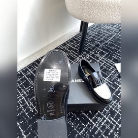 Услуги покупке товаров Chanel Grand-Mère 24ss Лофт-туфлиз кожи, 
