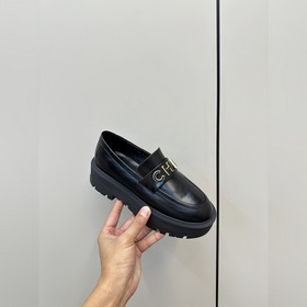 2025ss Chanel Лоферы на толстой подошве с буквой 23ss Новая мод