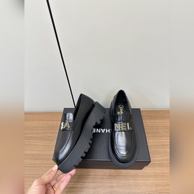 2025ss Chanel Лоферы на толстой подошве с буквой 23ss Новая мод