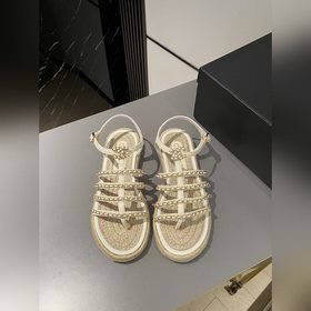 CHANEL 2025 Новая модель плетеных пляжных сандалий, доступная в м