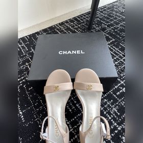Услуги покупке товаров CHANEL 24ss Сандалии с одной ремешкой Ост