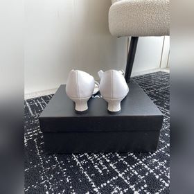 Услуги покупке товаров CHANEL 24ss Сандалии с одной ремелькой Ос