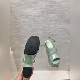 CHANEL 23Ss Новая модель сумки-книжки с застежкой виде мари-джен
